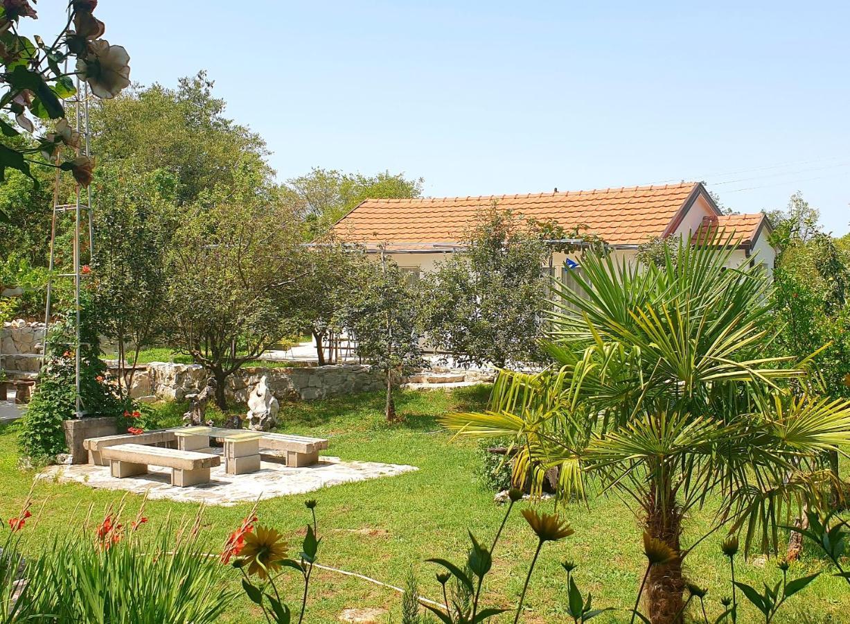 Apartments Minex Trebinje Eksteriør bilde