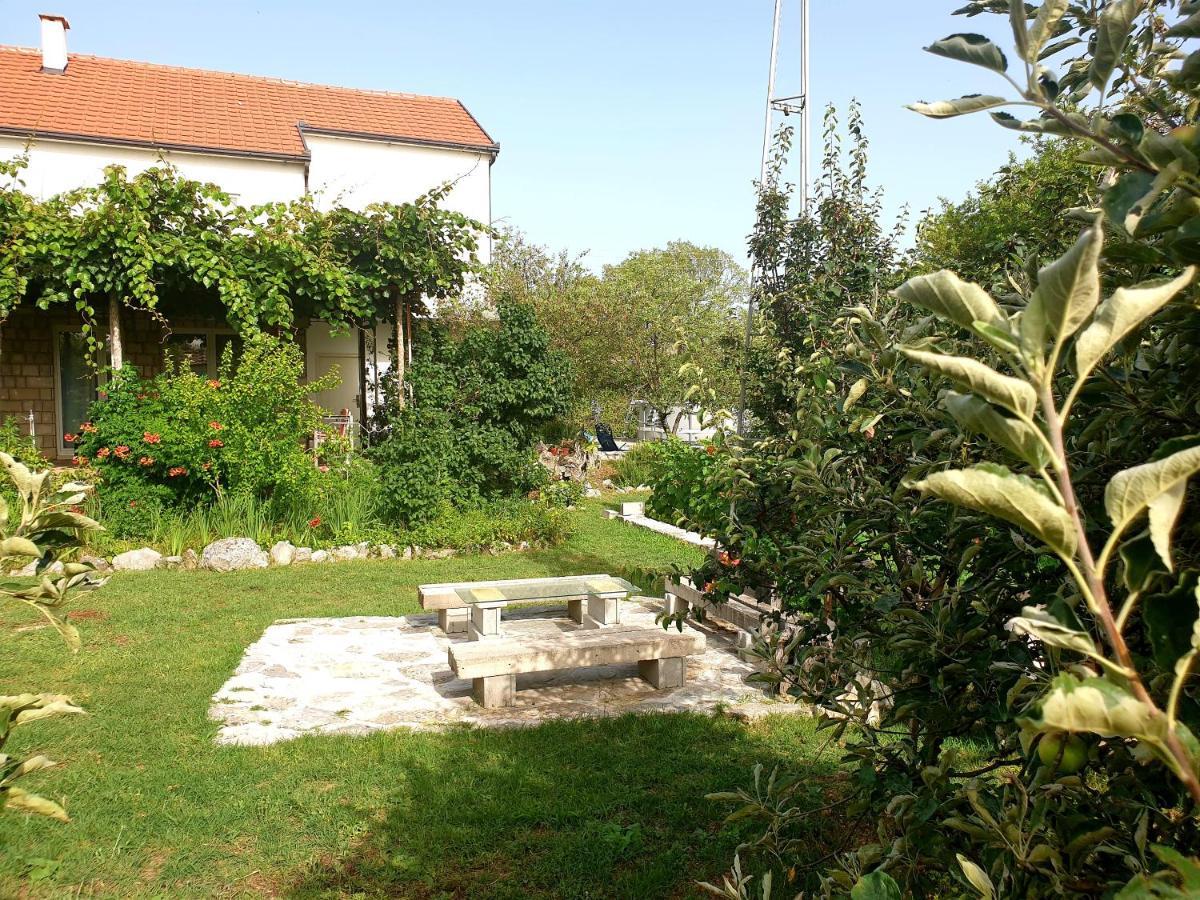 Apartments Minex Trebinje Eksteriør bilde